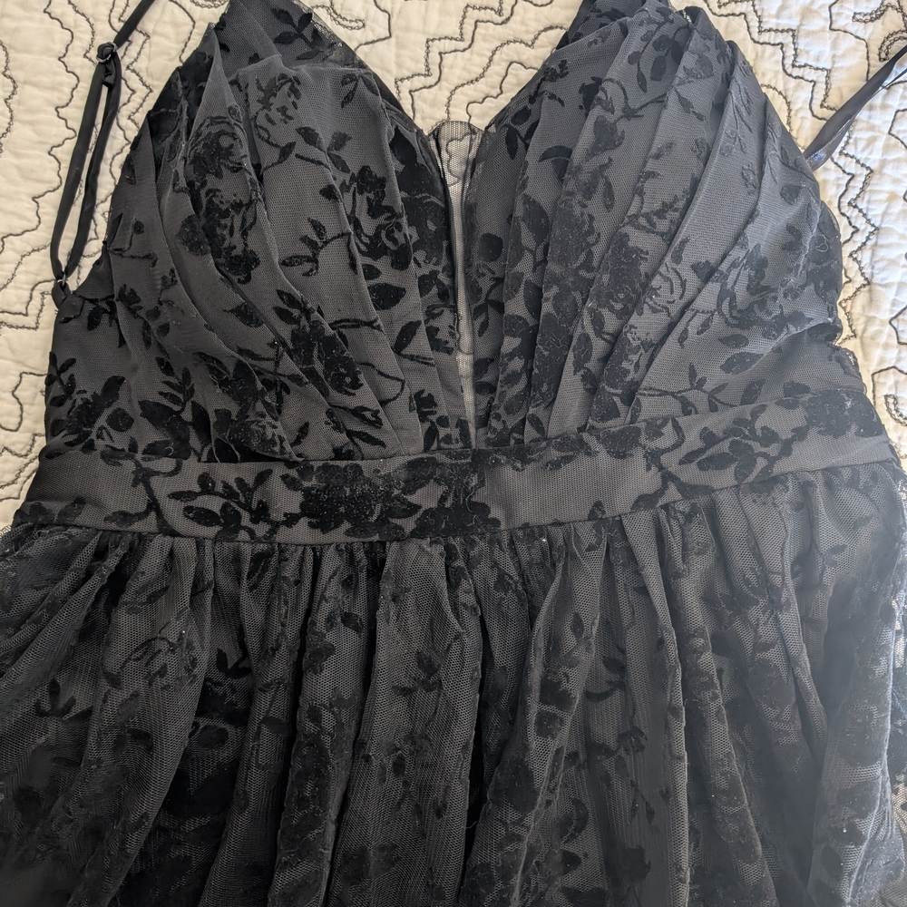 Windsor Black Prom Dress